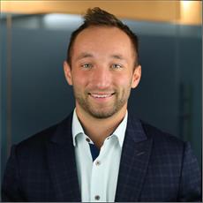 chris-mcrae_497fdfd6612c4cdc9fcafe5350fe8f52-headshot