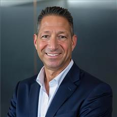 jeffrey-richards_7d7ff6bf3a154cd6b0783890e612c9ab-headshot